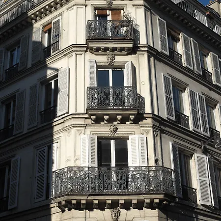 Otel Petit Lafayette Paris