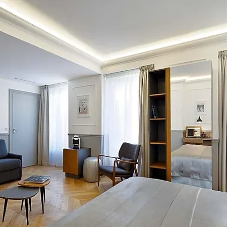 Petit Lafayette فندق