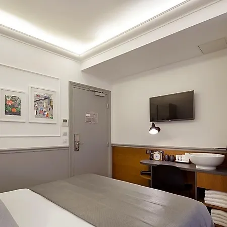 فندق Petit Lafayette 4*