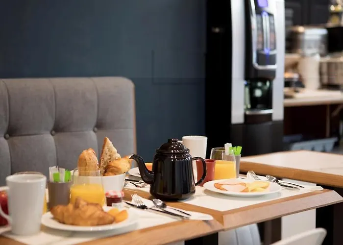 Petit Lafayette Hotel