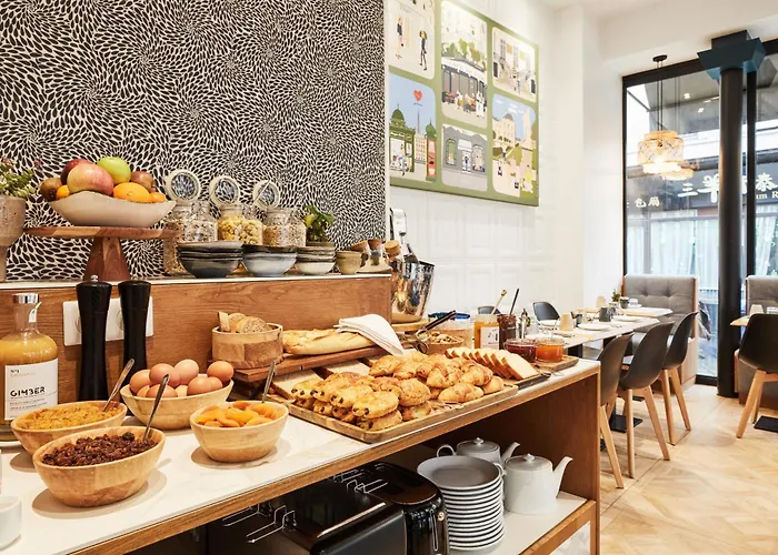 Petit Lafayette Hotel