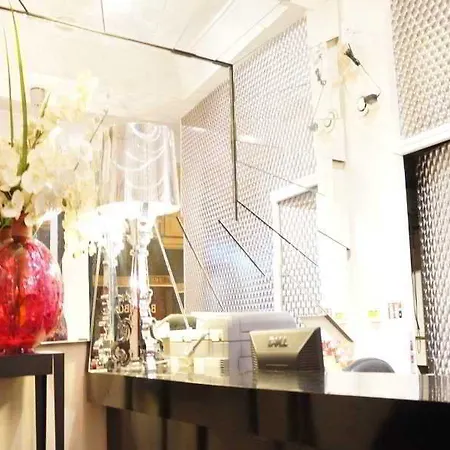 Petit Lafayette باريس