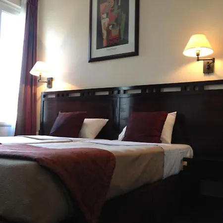 Petit Lafayette ホテル 4*